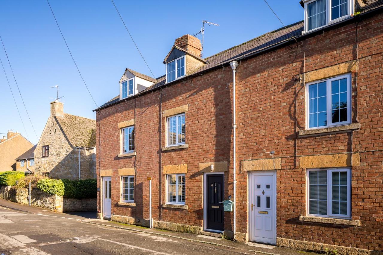 Villa Alpha Terrace Moreton-in-Marsh Exterior foto